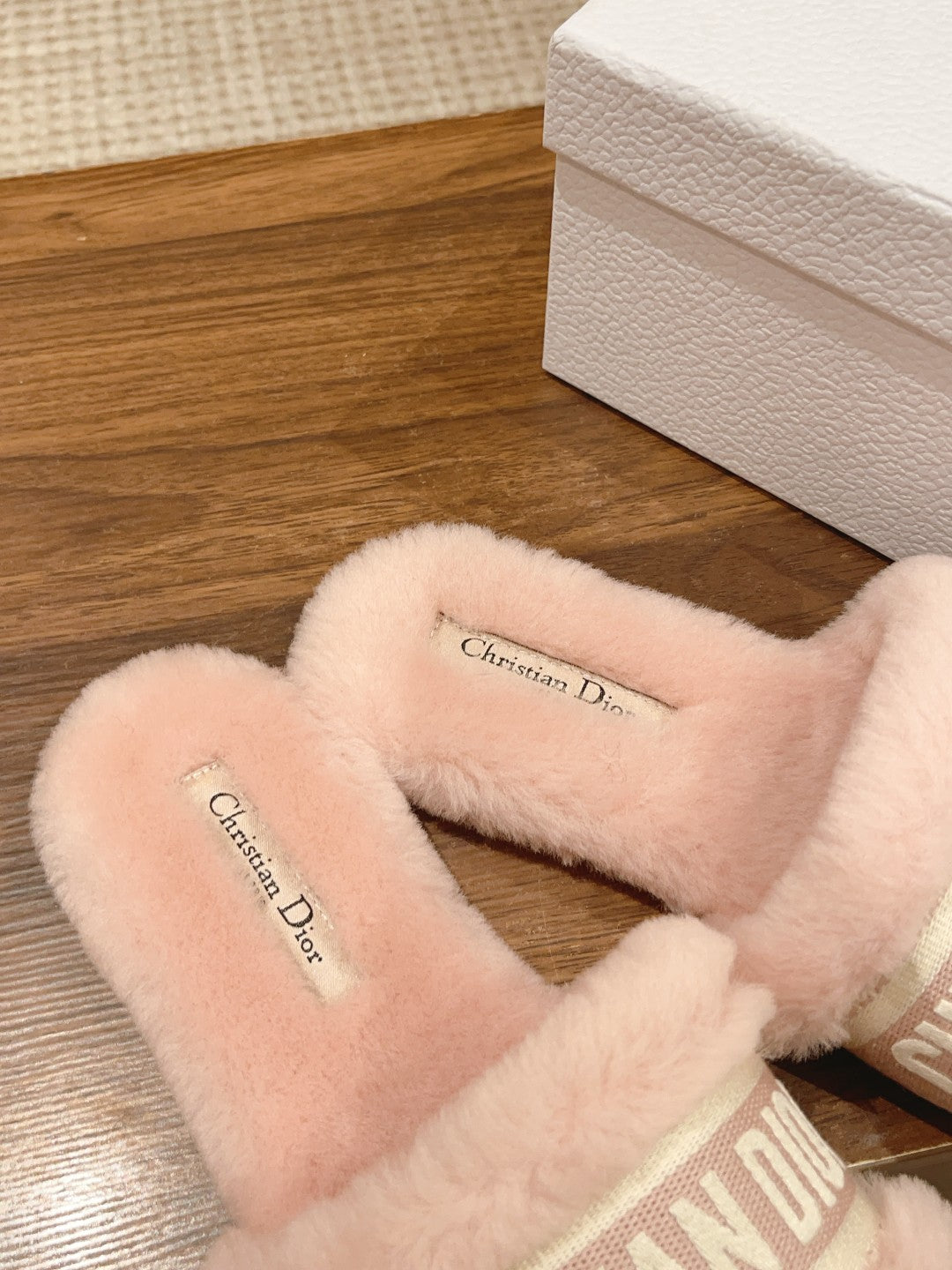 DIOR Dway Slide Pastel Pink Fleece Lining And Canvas Fabric