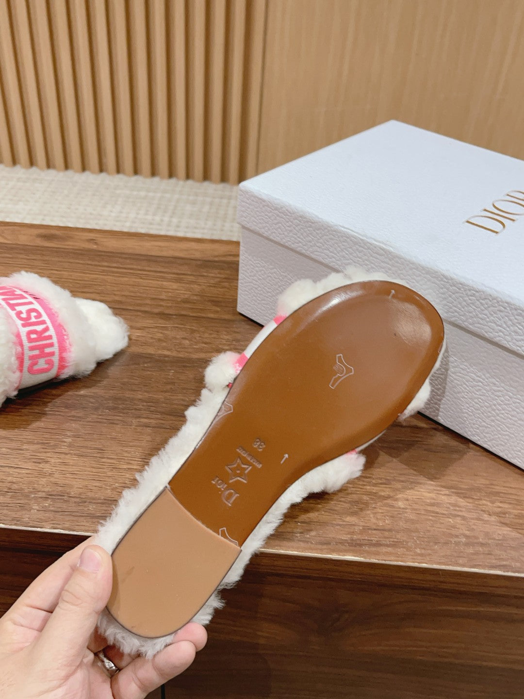 DIOR Dway Slide White Pink Fleece Lining And Canvas Fabric
