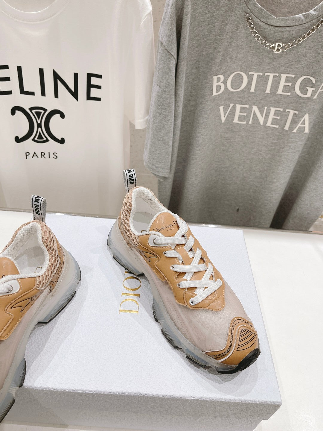 DIOR Vibe Sneaker White Beige Brown Polyester Mesh Fabric And Lambskin