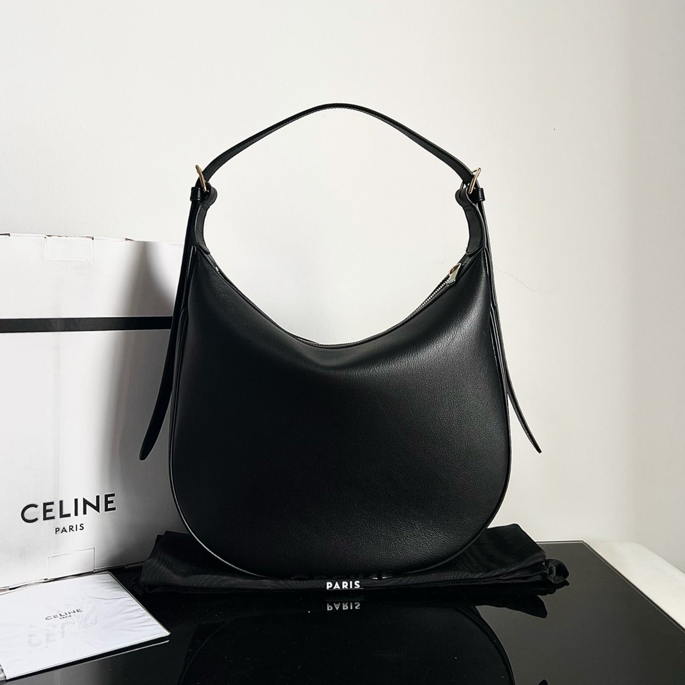 Celine TRIOMPHE 31 CALFSKIN BLACK