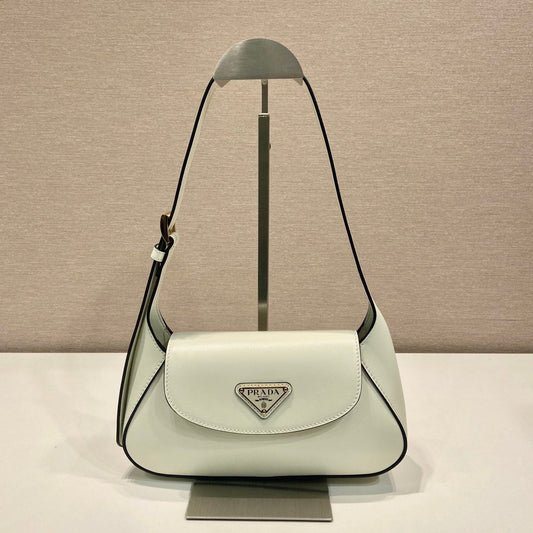 PRADA FLAP BAG 25 IN WHITE SMOOTH CALFSKIN TRIANGLE LOGO