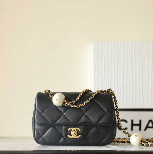 CHANEL 24s mini flap bag 17cm black lambskin pearl ball