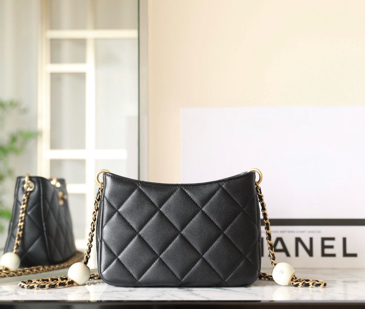 CHANEL 24s hobo bag 19cm black lambskin pearl ball