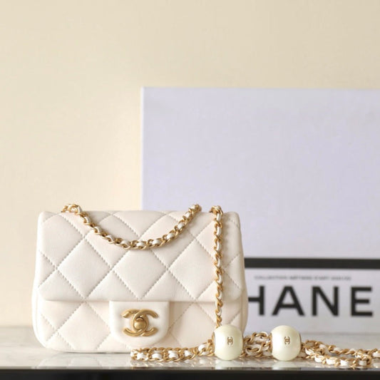 CHANEL 24s mini flap bag 17cm white lambskin pearl ball