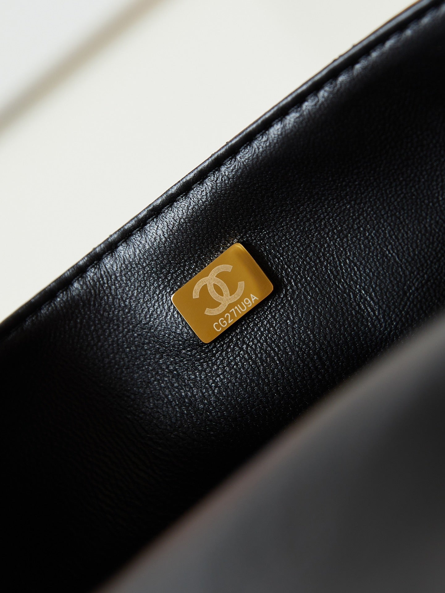 CHANEL 24s small flap bag 23cm black calfskin gold hardware