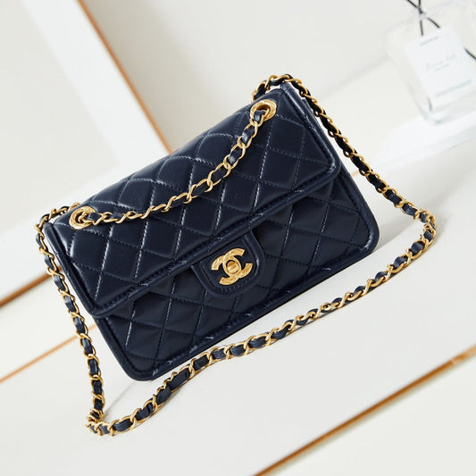 CHANEL 24s small flap bag 23cm dark blue calfskin gold hardware
