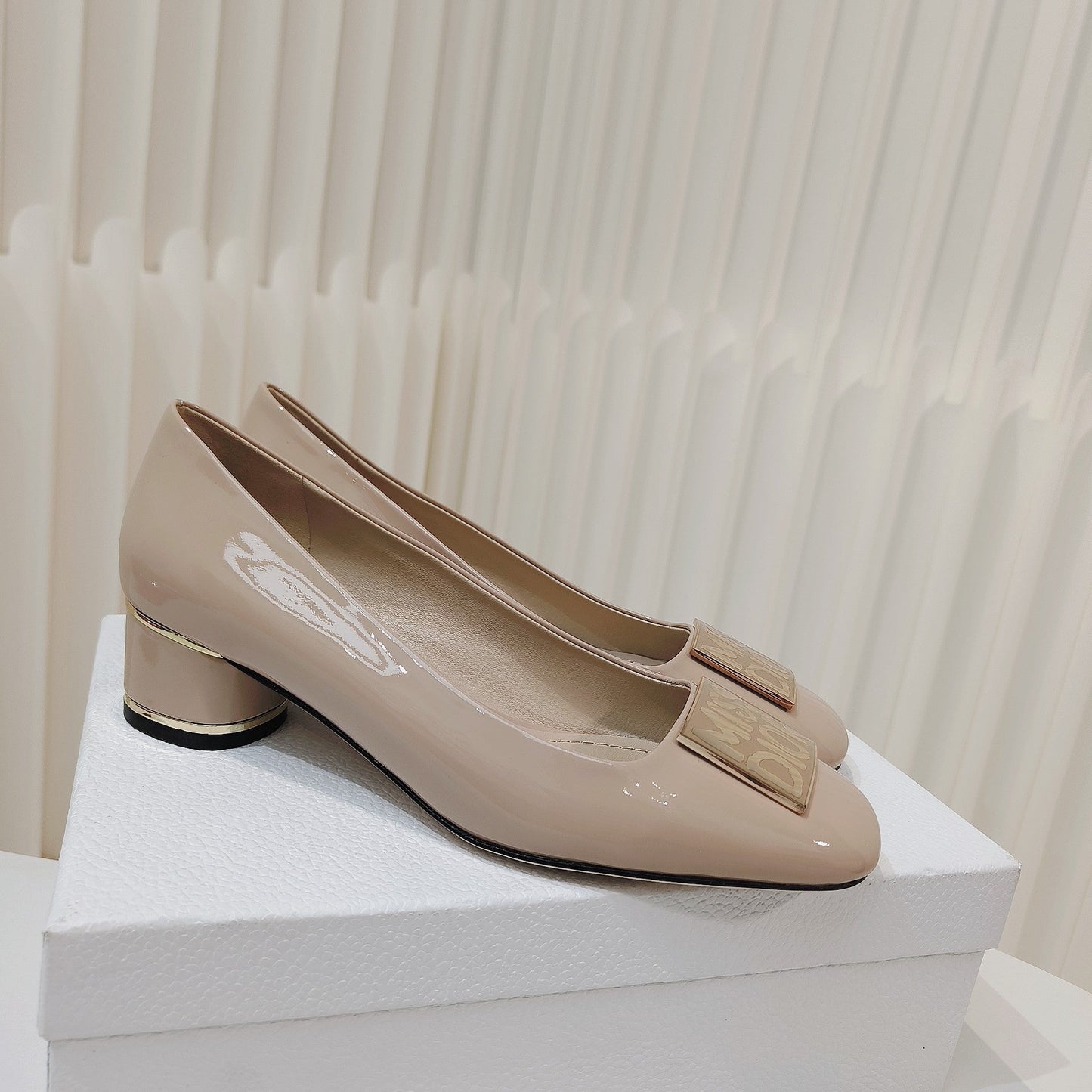 DIOR Miss DIOR Pump 40mm In Beige Cowhide 111364