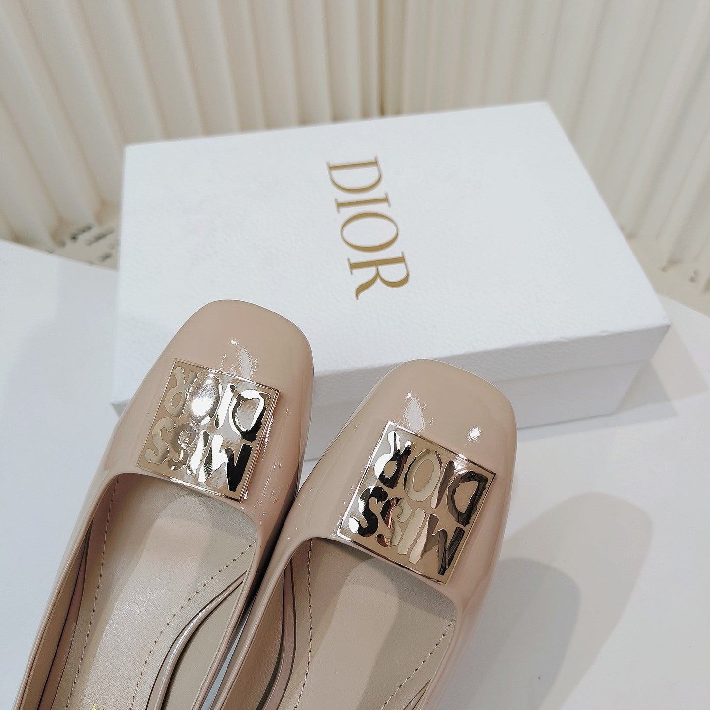 DIOR Miss DIOR Pump 40mm In Beige Cowhide 111364