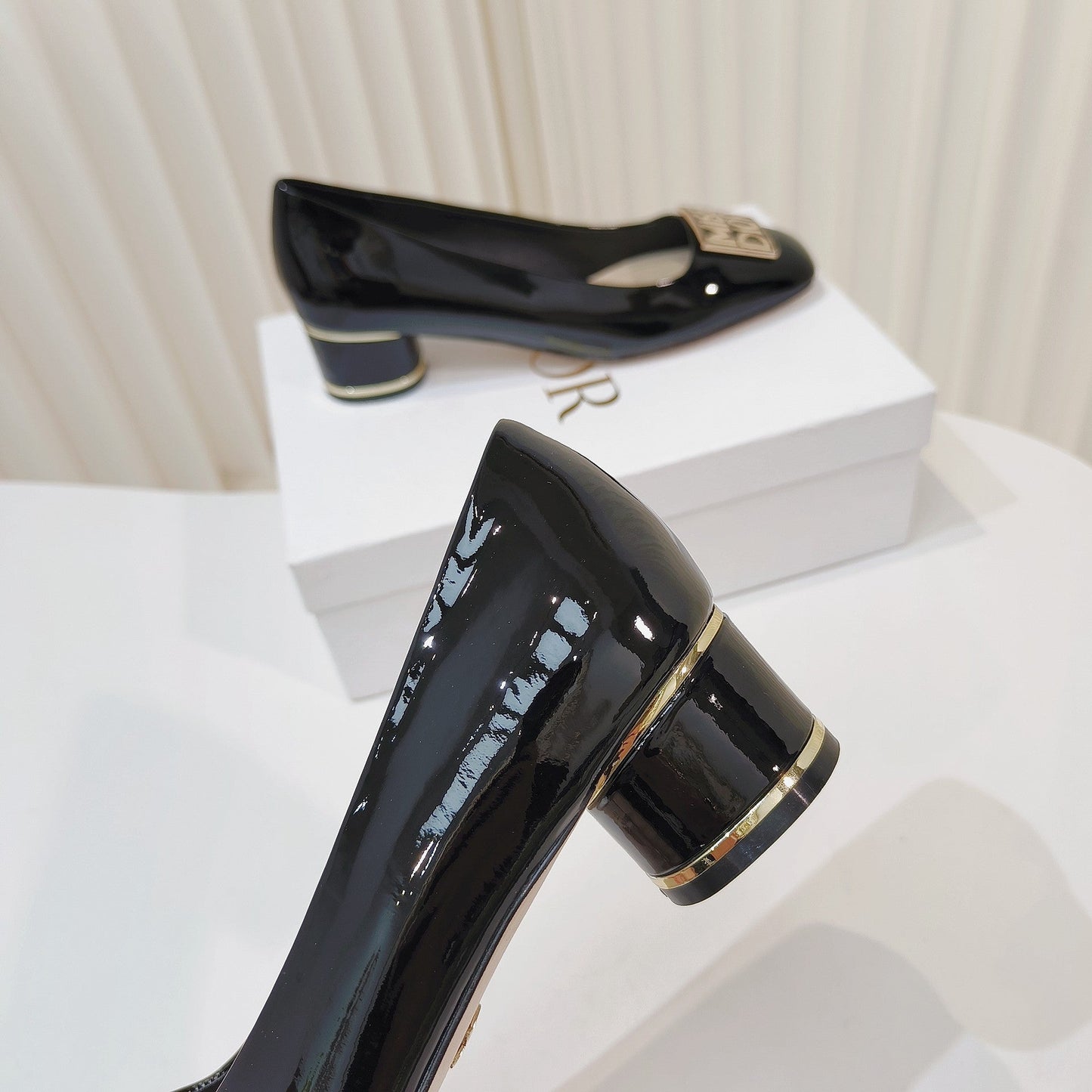 DIOR Miss DIOR Pump 40mm In Glossy Black Cowhide 111368
