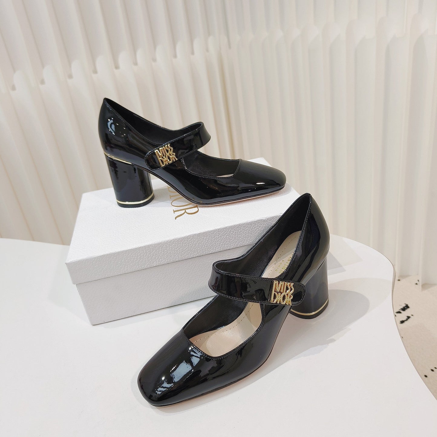 DIOR Miss DIOR Pump 85mm In Glossy Black Cowhide 111359