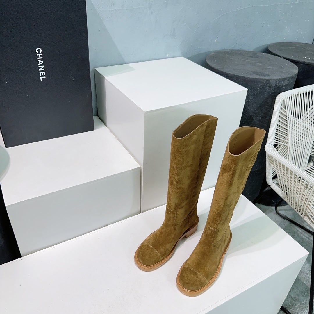 CHANEL 24ss Long Boot Brown Suede