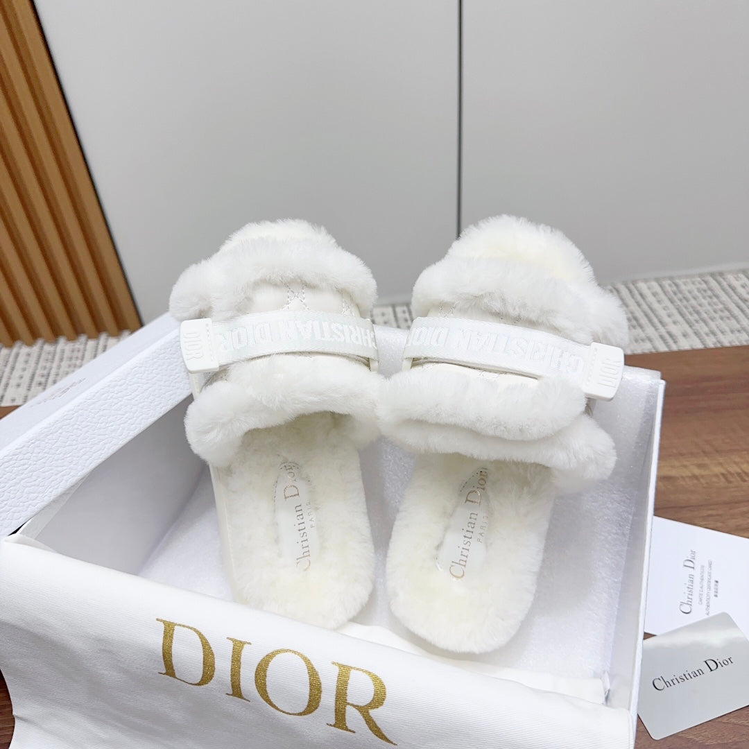 DIOR DIORiviera Dio(r)evolution Slide White Quilted Fleece Lining And Lambskin