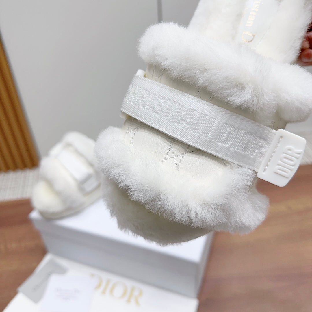 DIOR DIORiviera Dio(r)evolution Slide White Quilted Fleece Lining And Lambskin