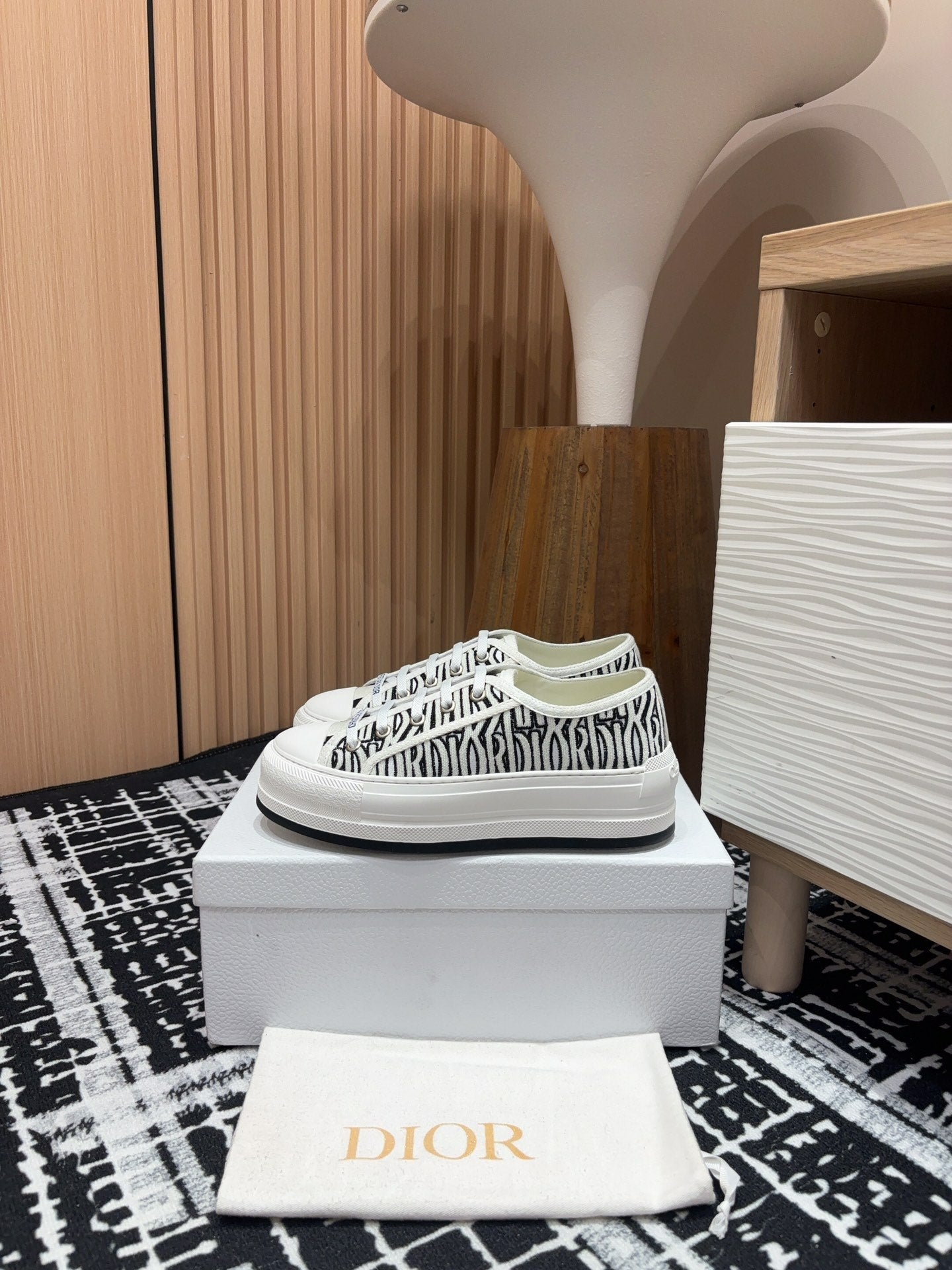DIOR Walk'n' DIOR Platform Sneaker Black Miss Canvas