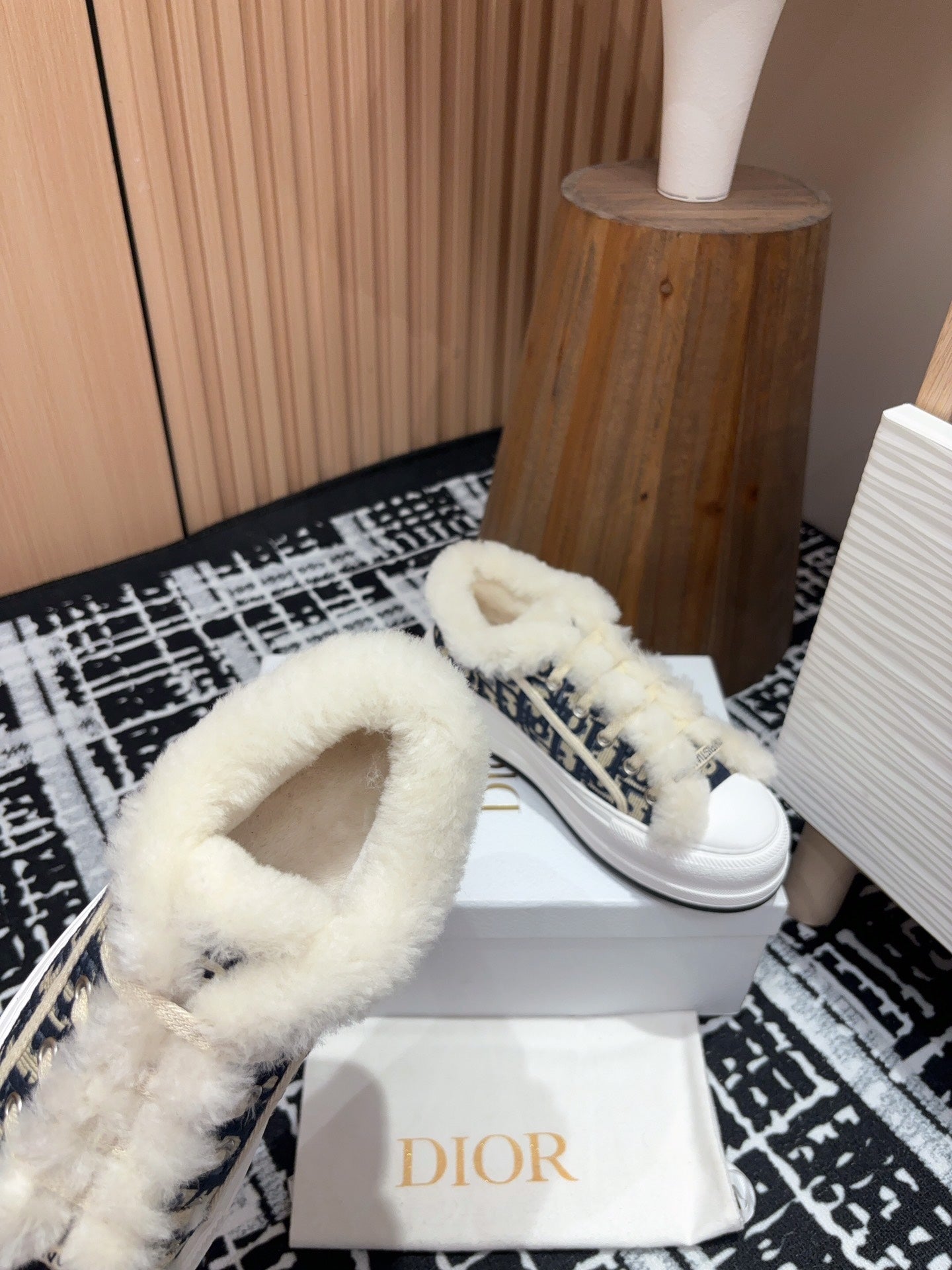 DIOR Walk'n' DIOR Platform Sneaker Black Mix charcoal Blue Oblique Jacquard And Fleece Lining