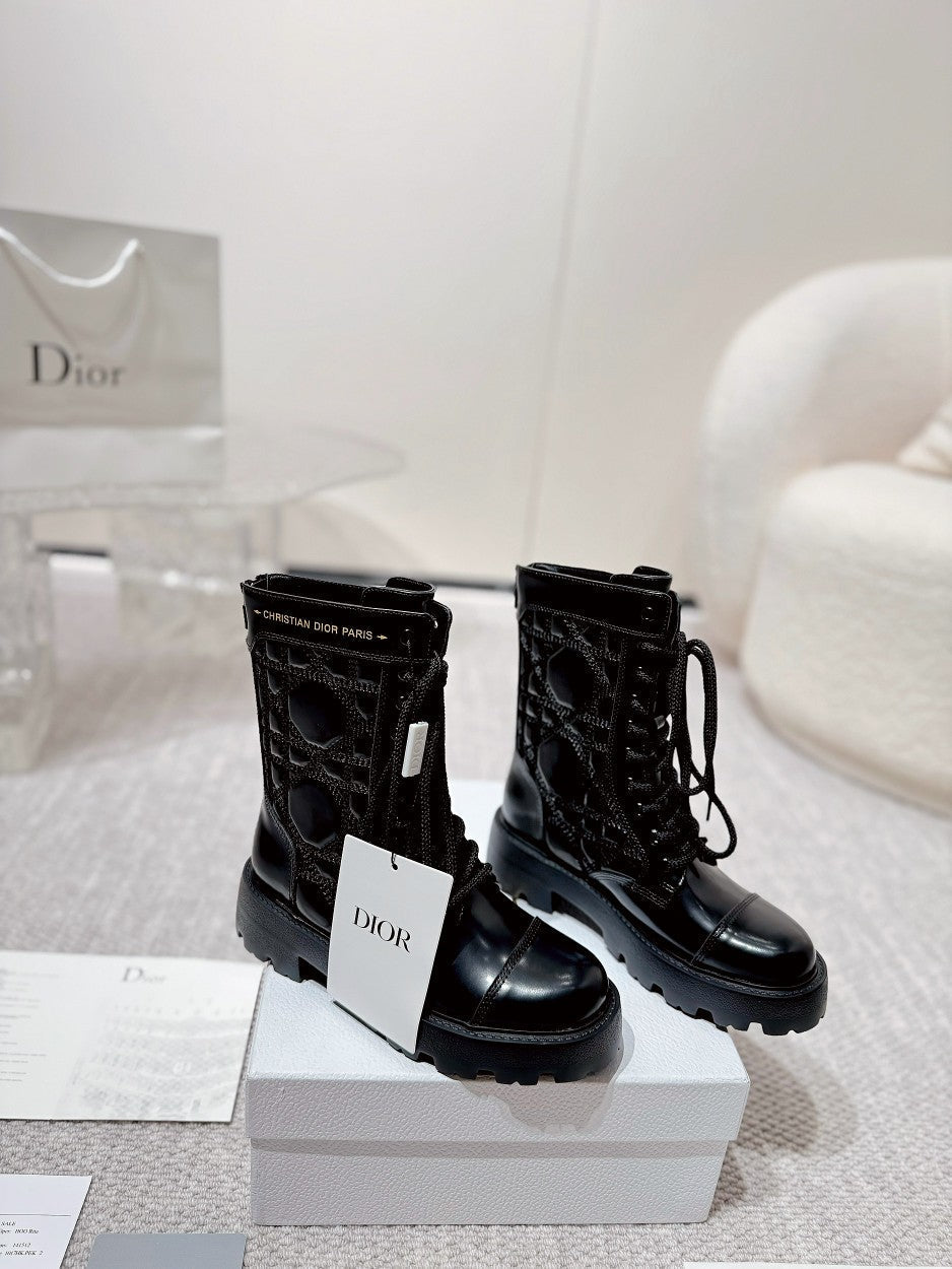 DIOR D-Unit Ankle Boot 40mm In Black Glossy Calfskin 988757