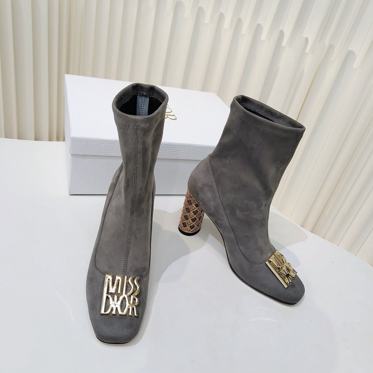 DIOR Miss DIOR Ankle Boots 80mm Grey Suede 111378
