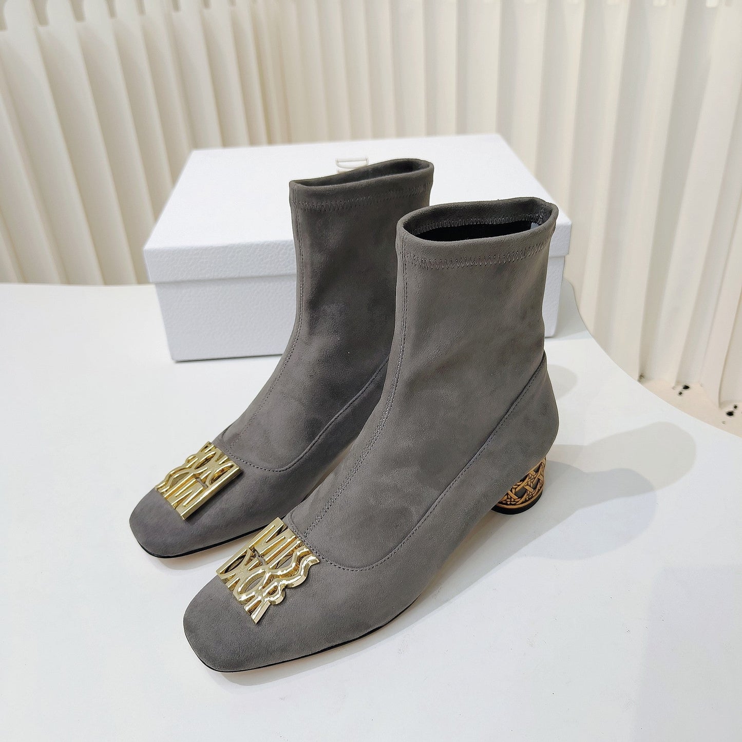 DIOR Miss DIOR Ankle Boots 40mm Grey Suede 111391