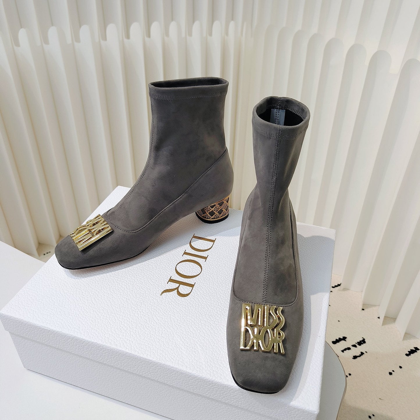 DIOR Miss DIOR Ankle Boots 40mm Grey Suede 111391
