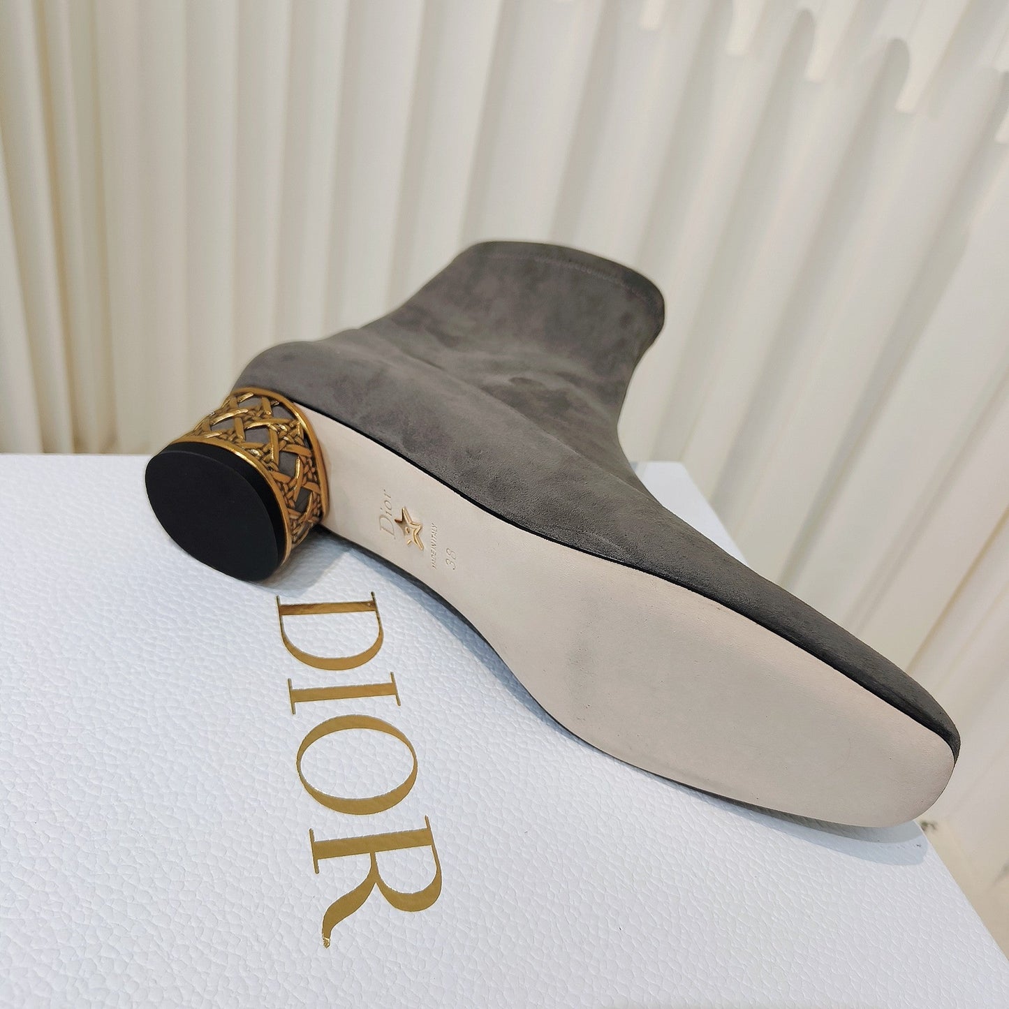 DIOR Miss DIOR Ankle Boots 40mm Grey Suede 111391