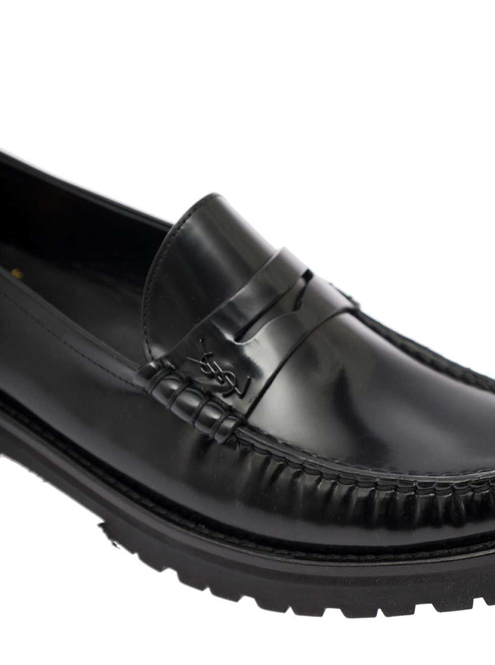 Saint Laurent Women 'Le Loafer' Black Loafers With Chunky Sole And Cassandre Detail In Smooth Leather Woman
