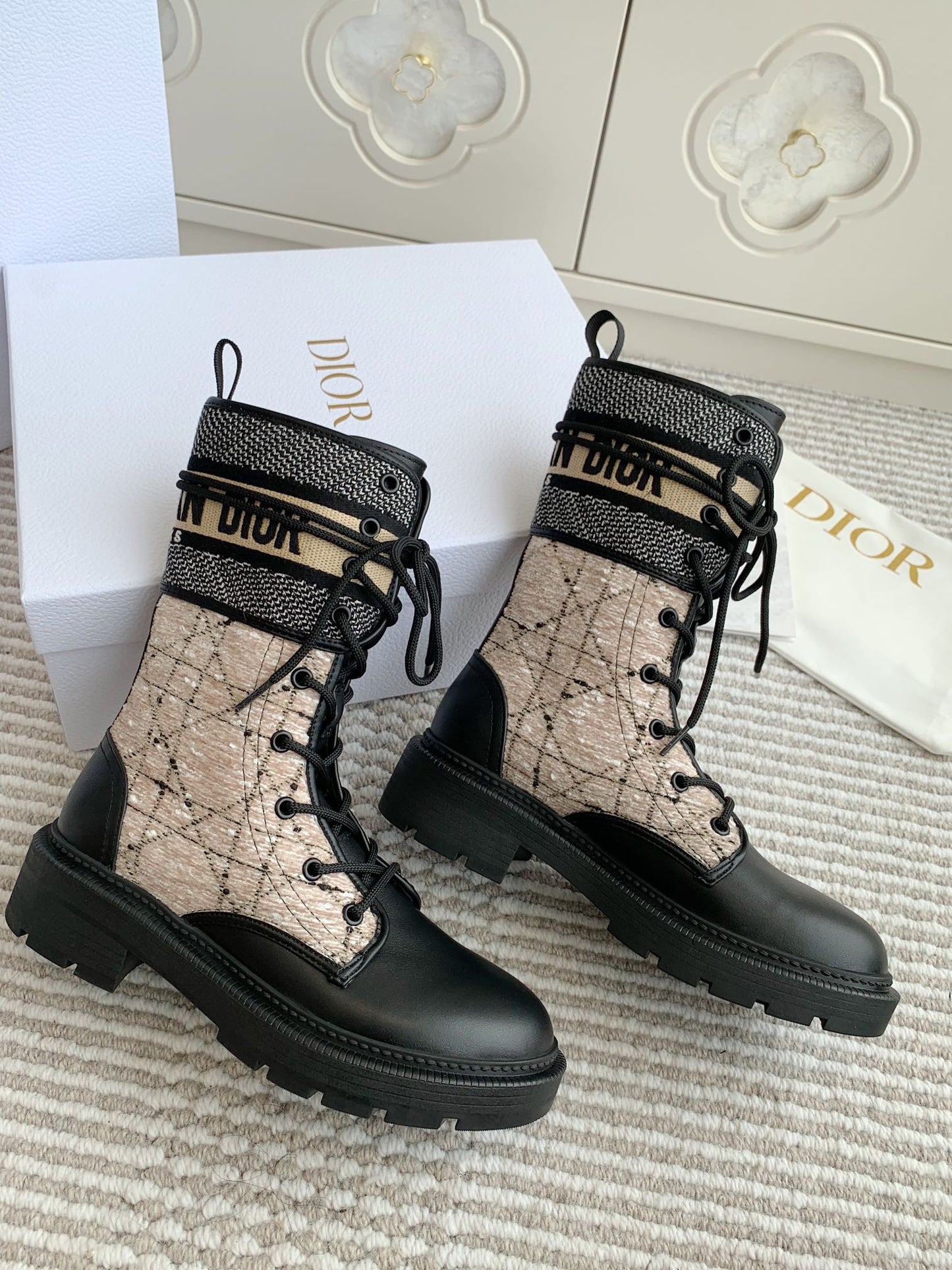 DIOR D-Major Ankle Boot In Dark Beige Mix Black Canvas And Cowhide 105071