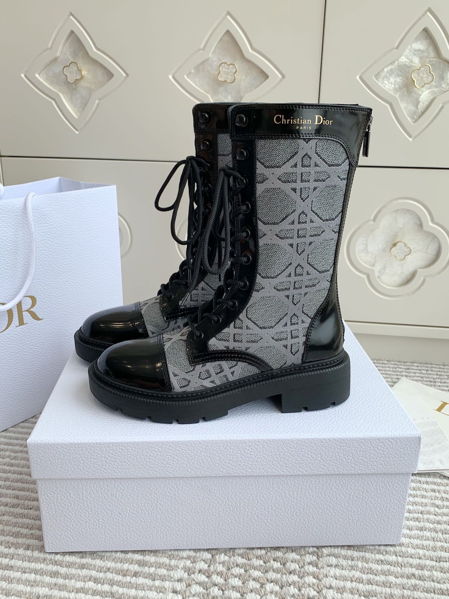 DIOR D-Unit Ankle Boot In Grey Mix Black Denim Fabric And Glossy Cowhide 105084