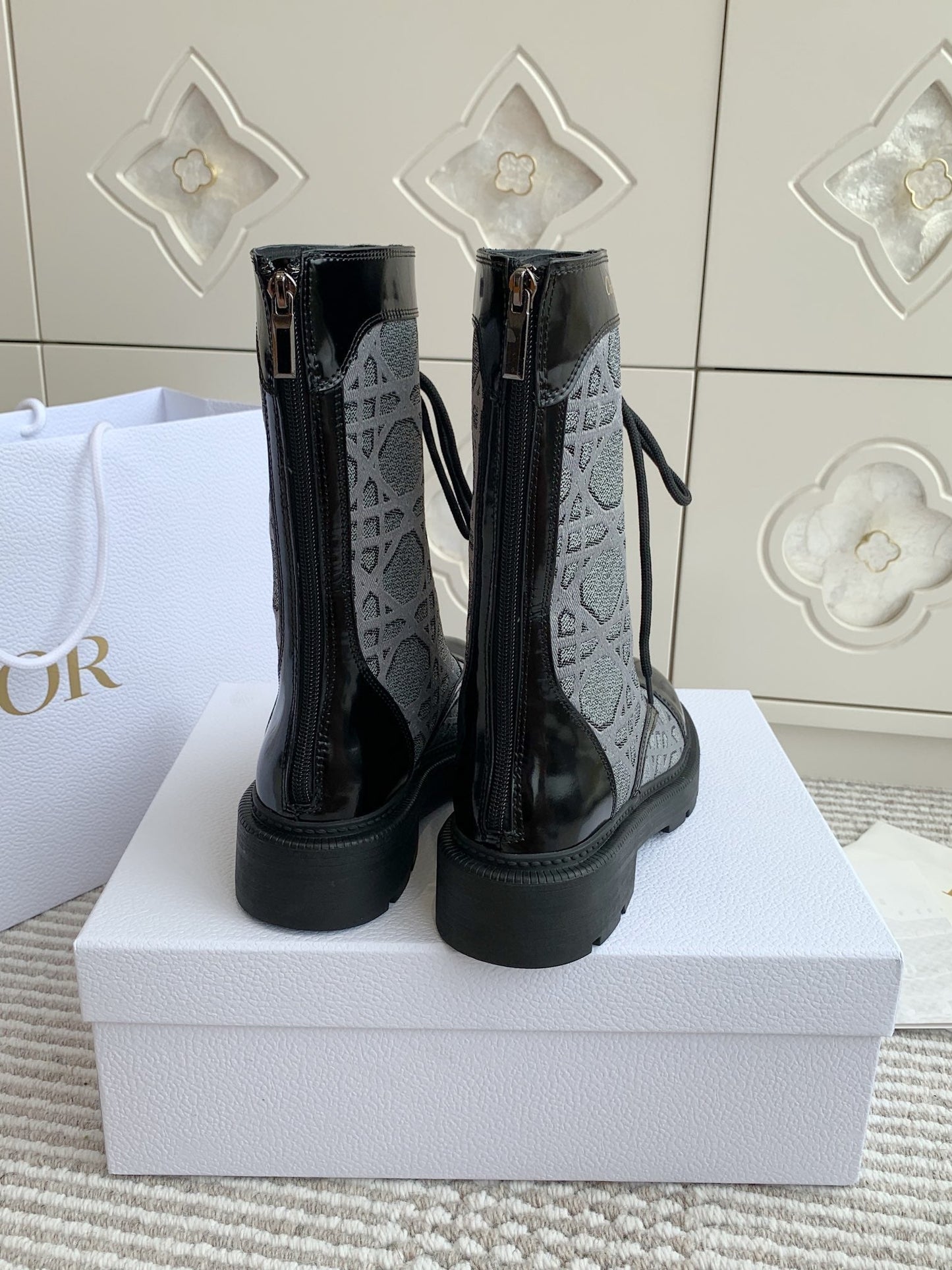 DIOR D-Unit Ankle Boot In Grey Mix Black Denim Fabric And Glossy Cowhide 105084