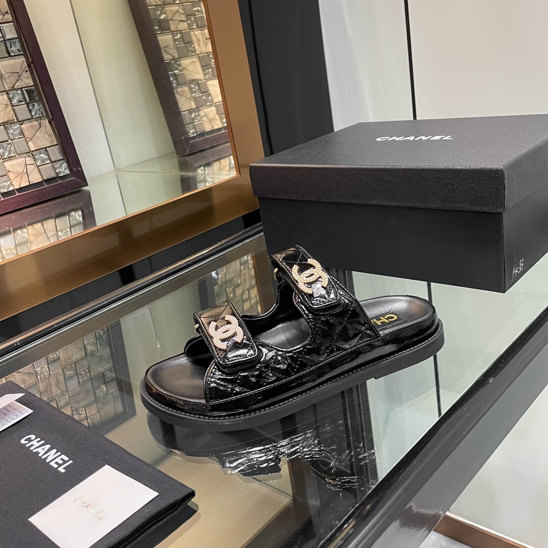 CHANEL 25S Dad Sandal Mule Black Patent Calfskin