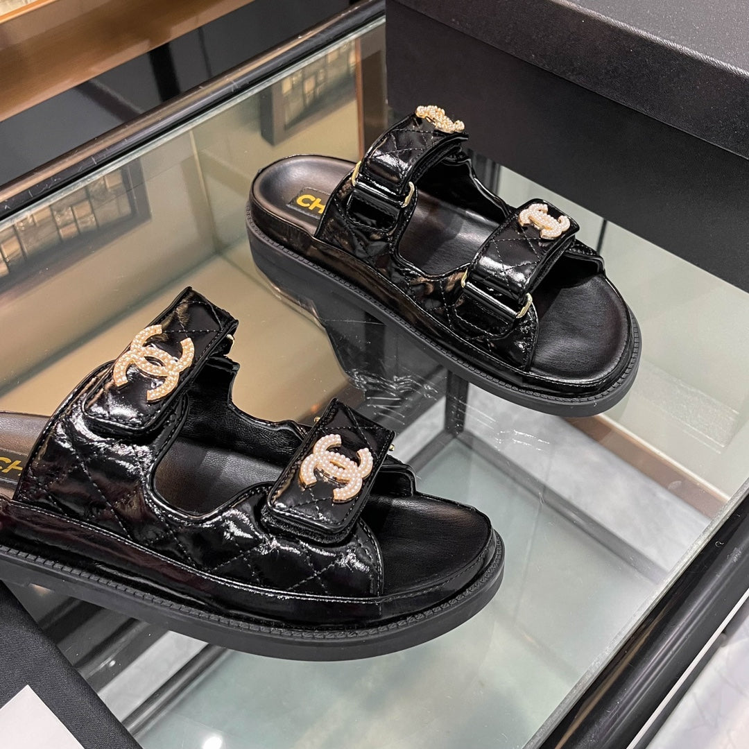 CHANEL 25S Dad Sandal Mule Black Patent Calfskin