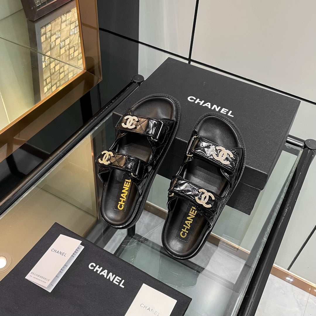 CHANEL 25S Dad Sandal Mule Black Patent Calfskin