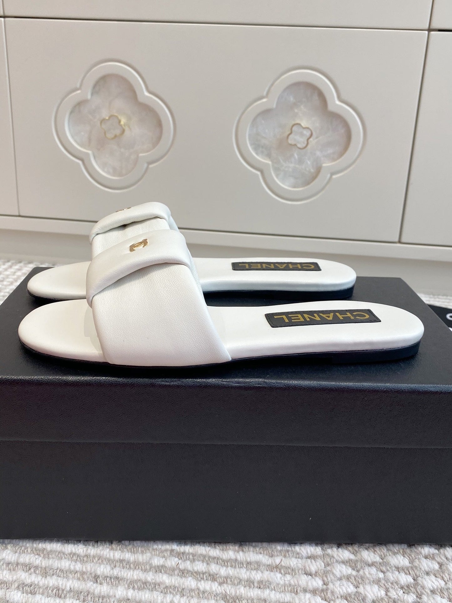 CHANEL 25 Mule Calfskin