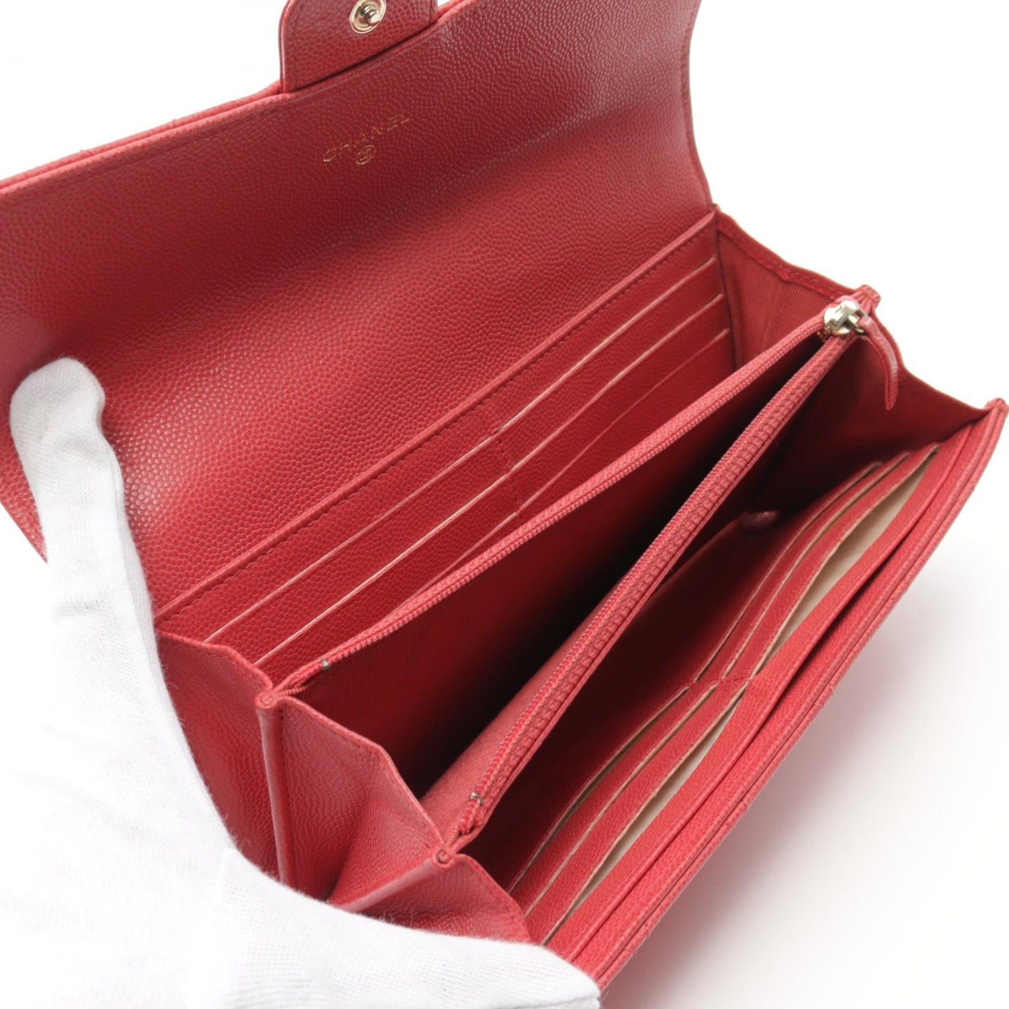 Chanel Caviar Skin Matelasse Bifold Wallet Red