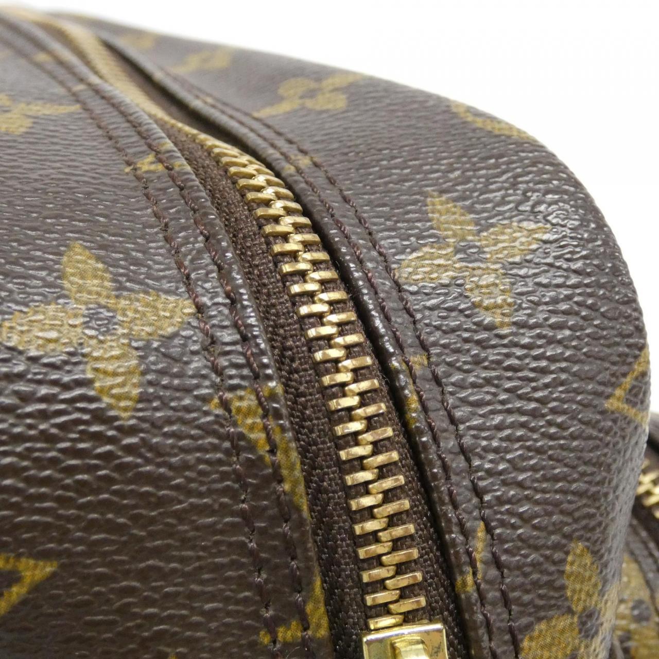 Louis Vuitton Monogram Shoulder Bag
