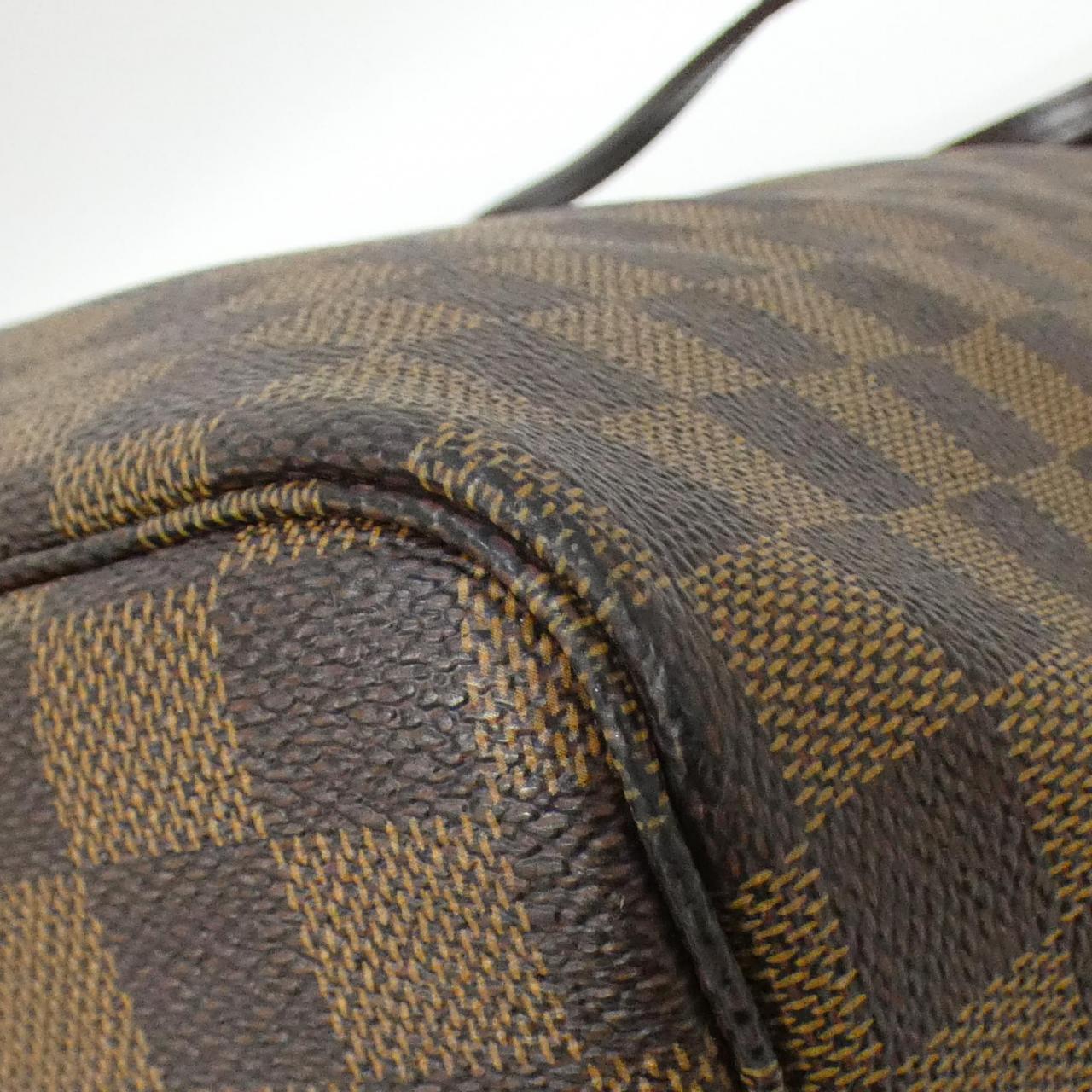 Louis Vuitton Neverfull Damier Bag