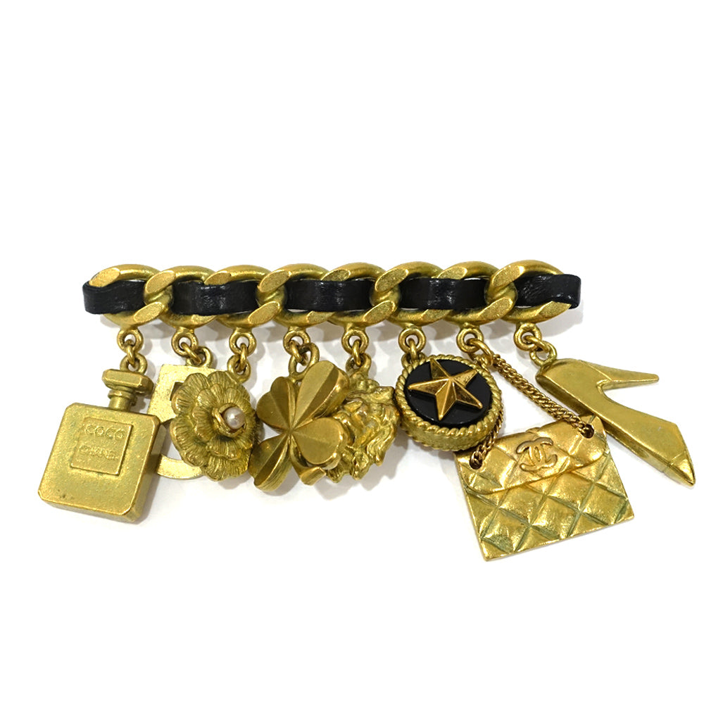 Chanel 95P Motif GP G Accessoires Pearl Clothes