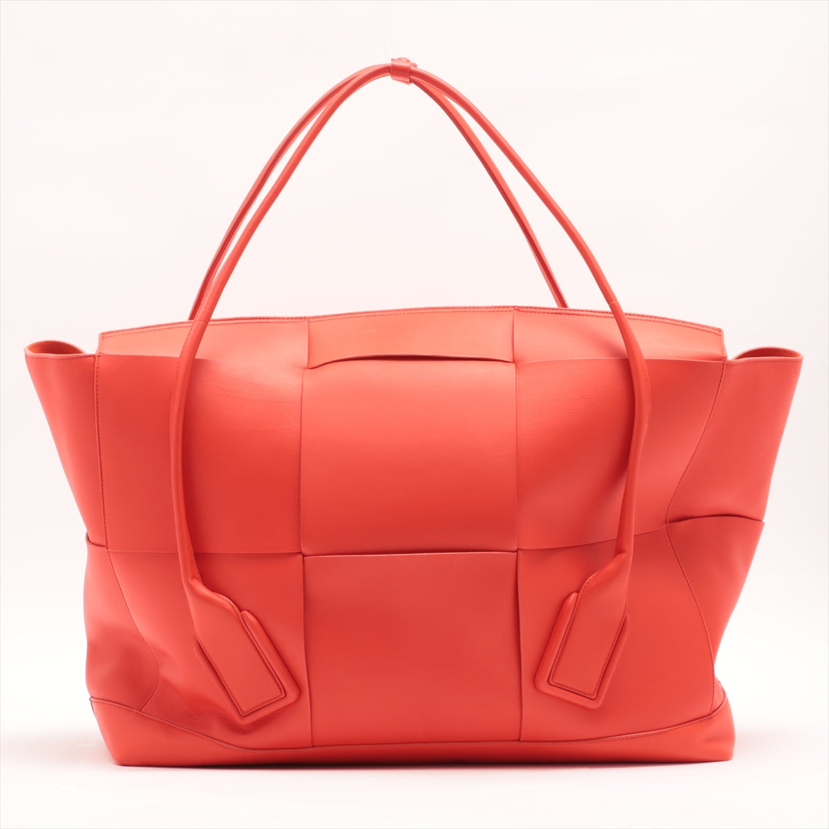 Bottega Veneta The Alcoholic Leather Handbag Red