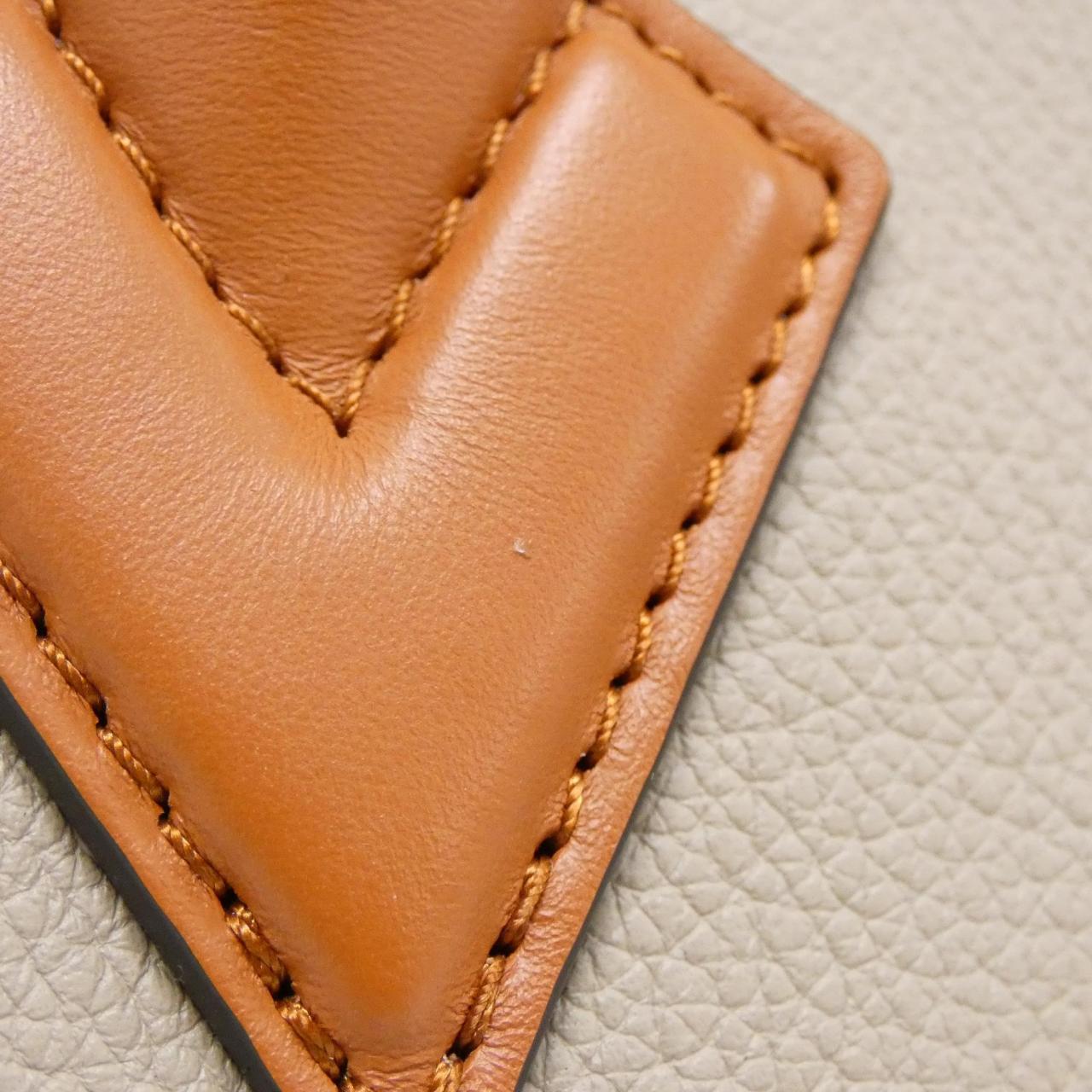 Louis Vuitton On My Side Calf Bag