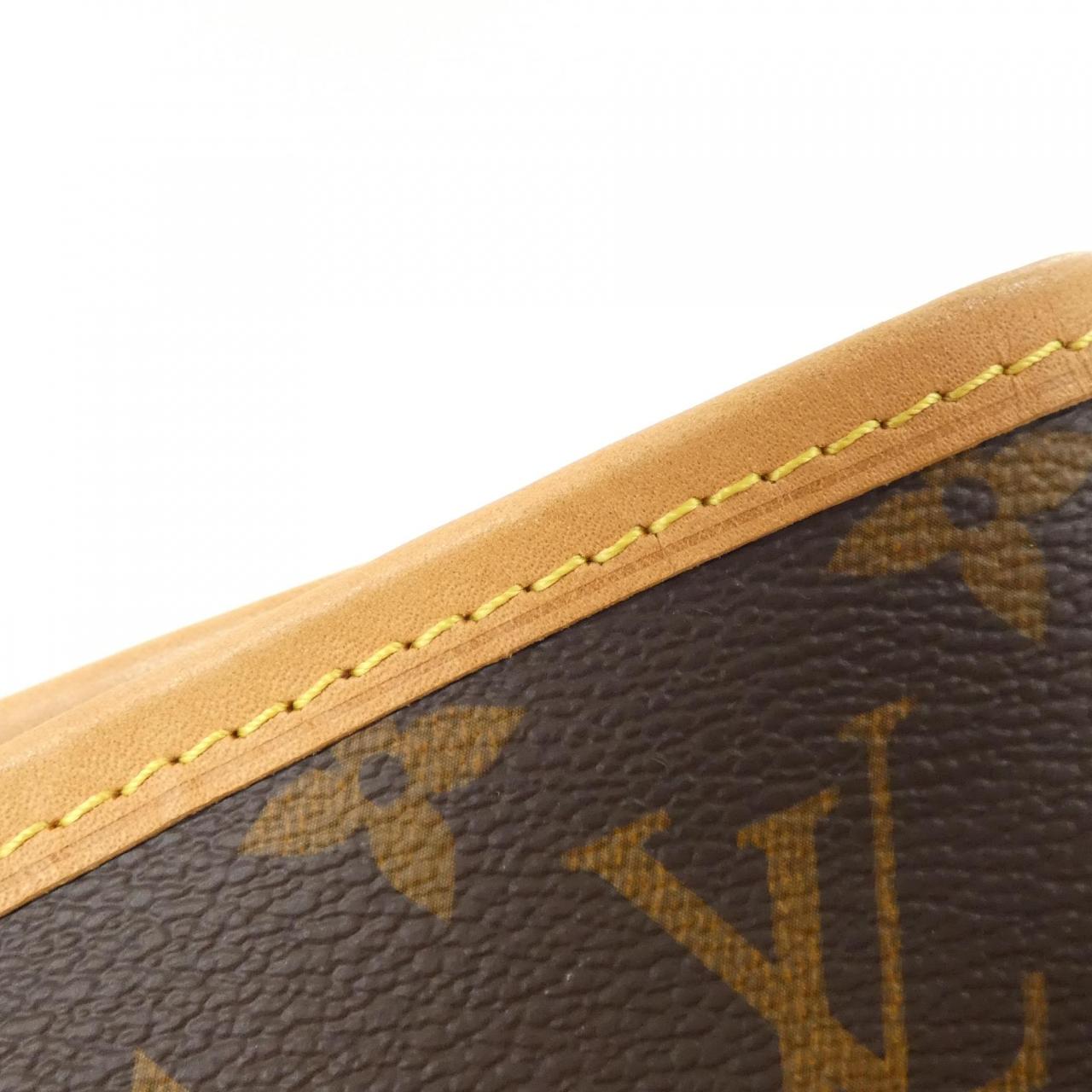 Louis Vuitton Neverfull Monogram Bag