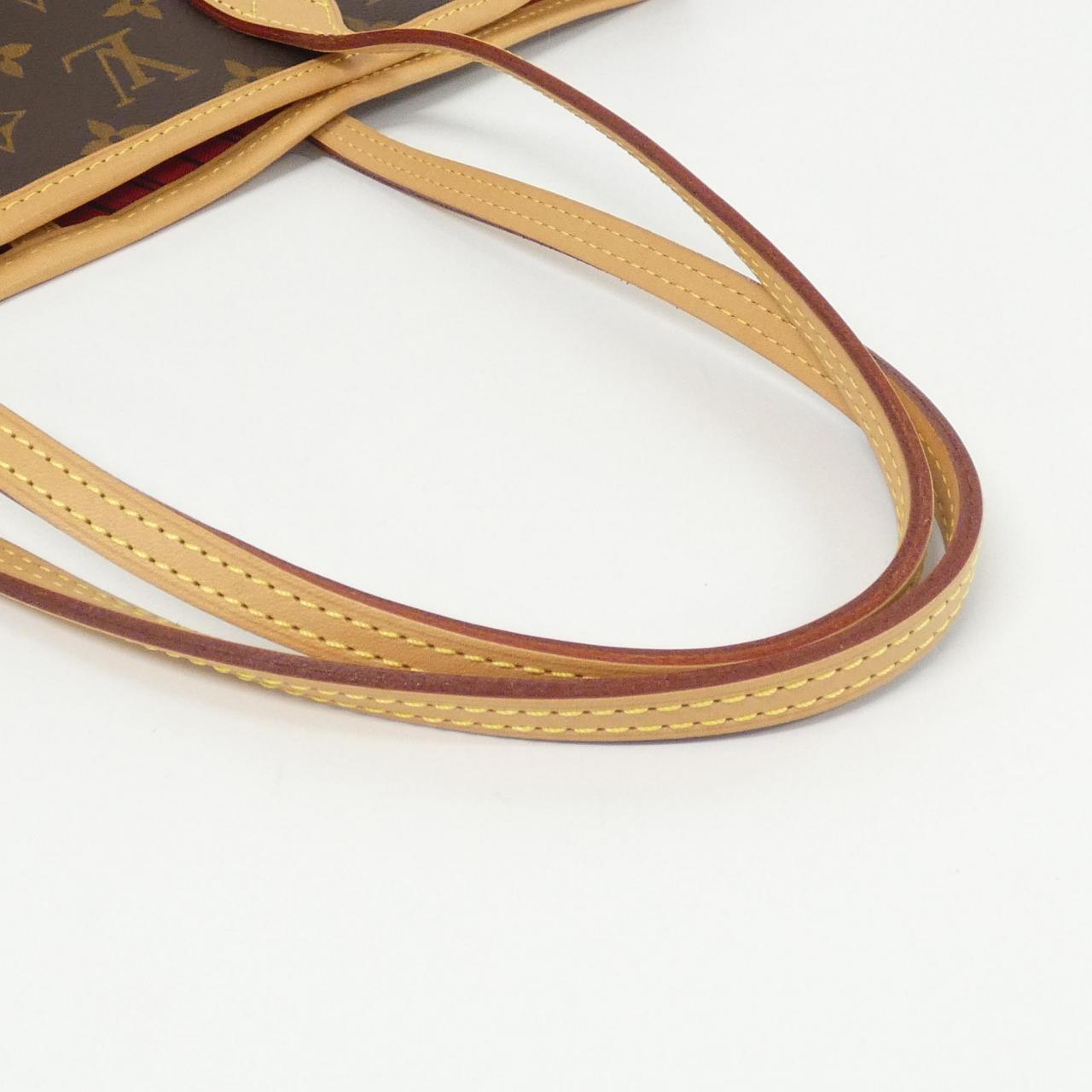 Louis Vuitton Neverfull Monogram Bag