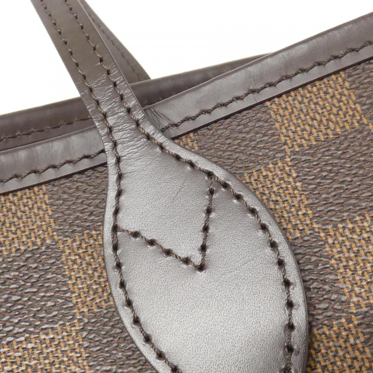 Louis Vuitton Neverfull Damier Bag