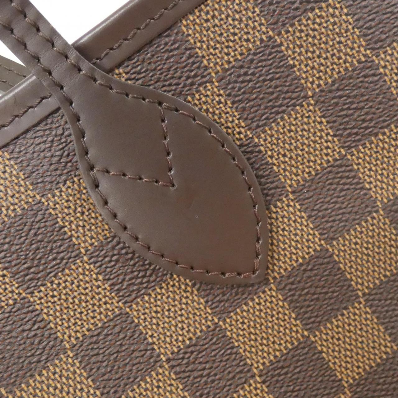 Louis Vuitton Neverfull Damier Bag