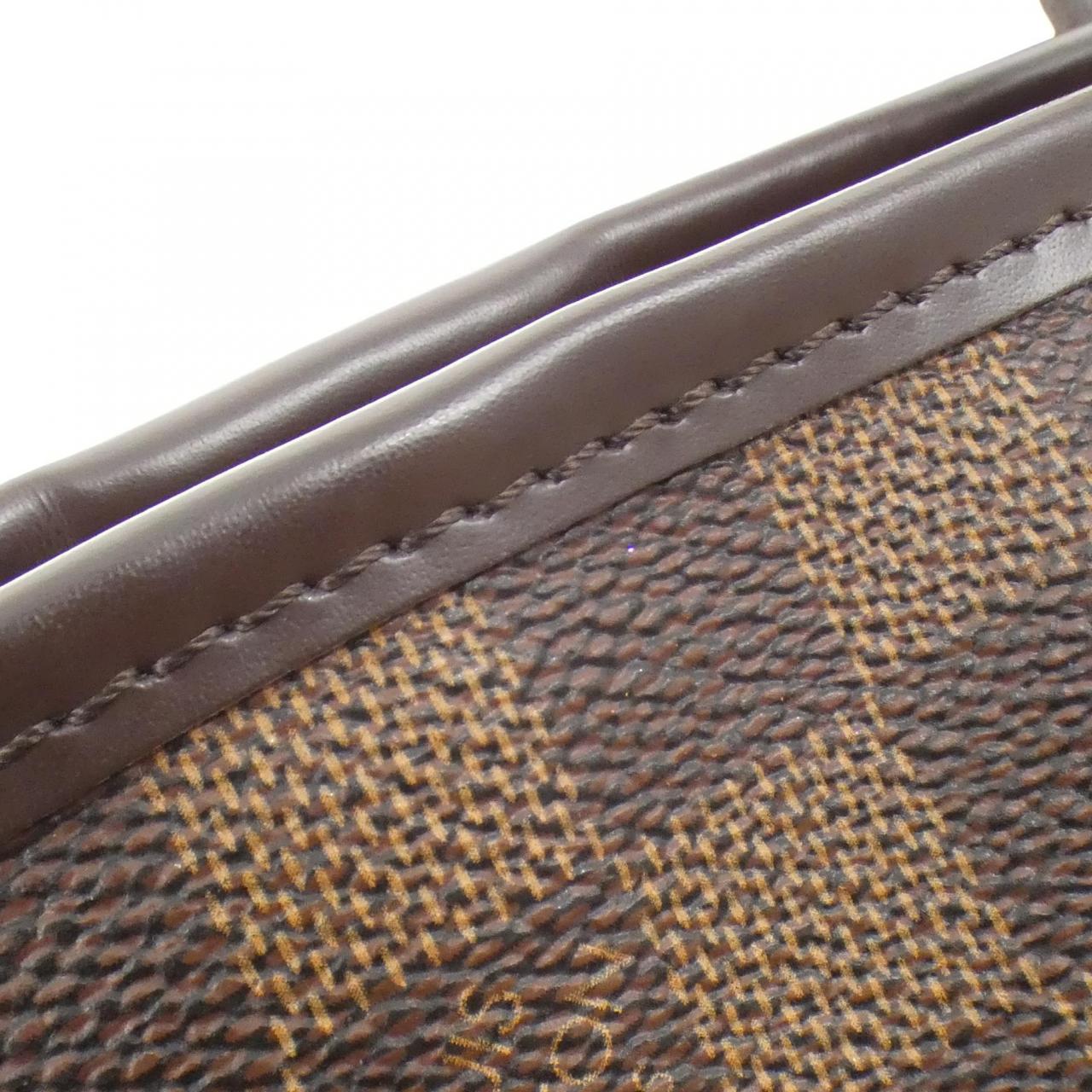 Louis Vuitton Neverfull Damier Bag