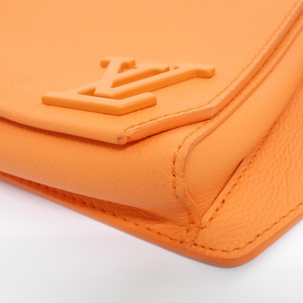 Louis Vuitton LV Aerogram Calf Shoulder Bag