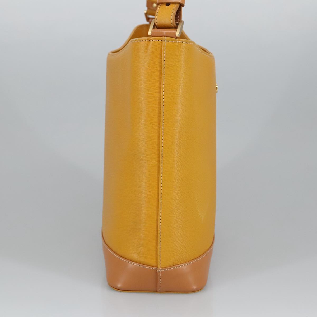Burberry Leather Shoulder Bag ()