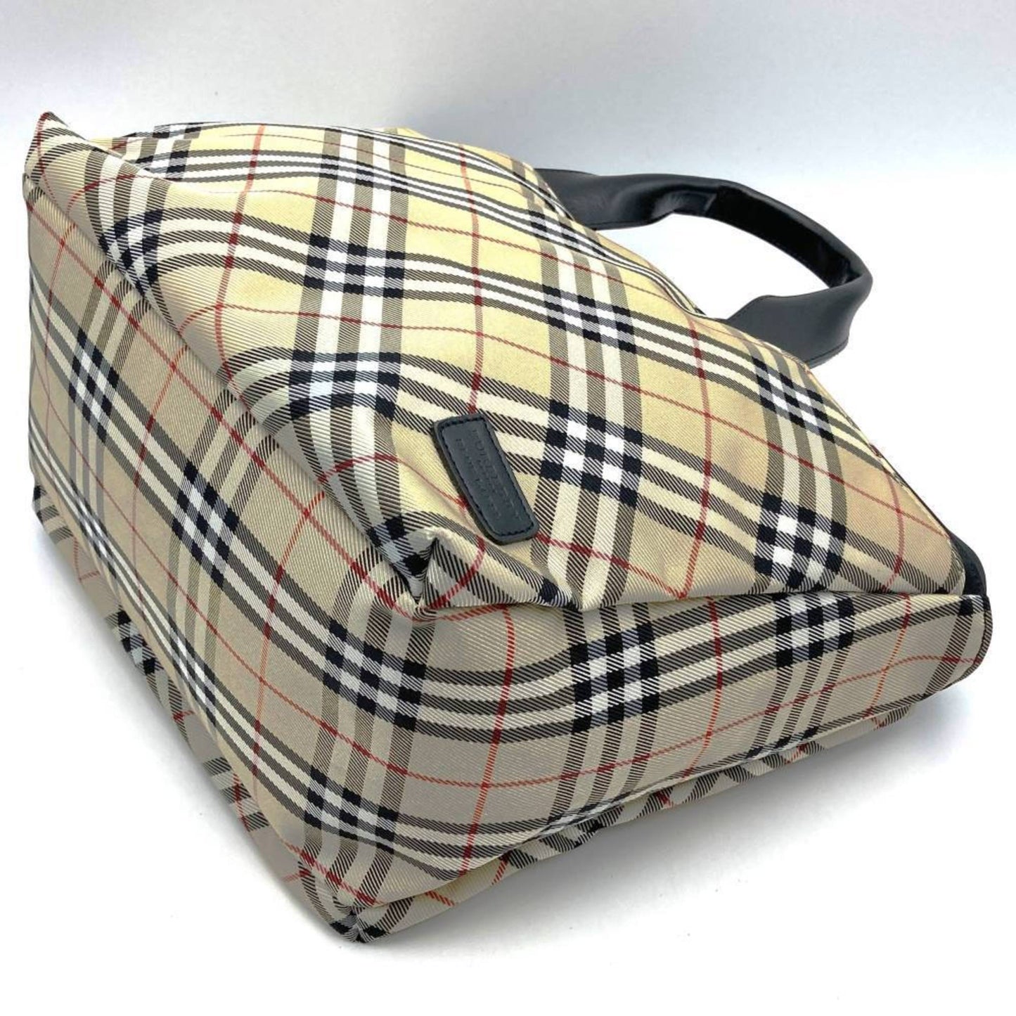 Burberry Nylon Leather Handbag ()