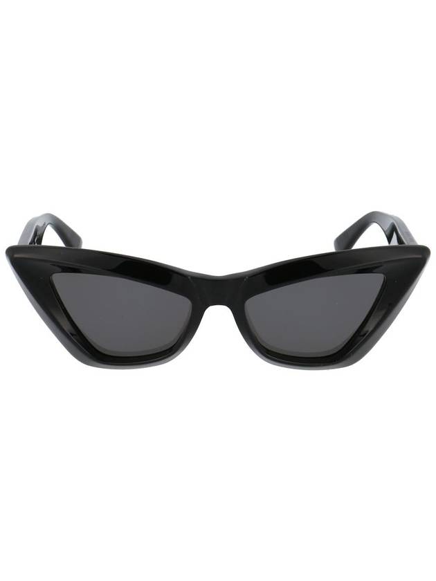 Bottega Veneta Eyewear BV1101S 001 Cat Eye Frame Sunglasses Black