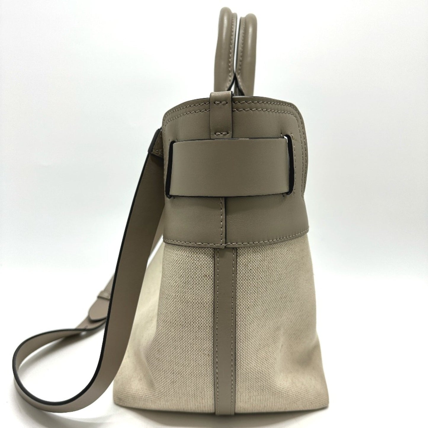 Burberry Other Handbag ()