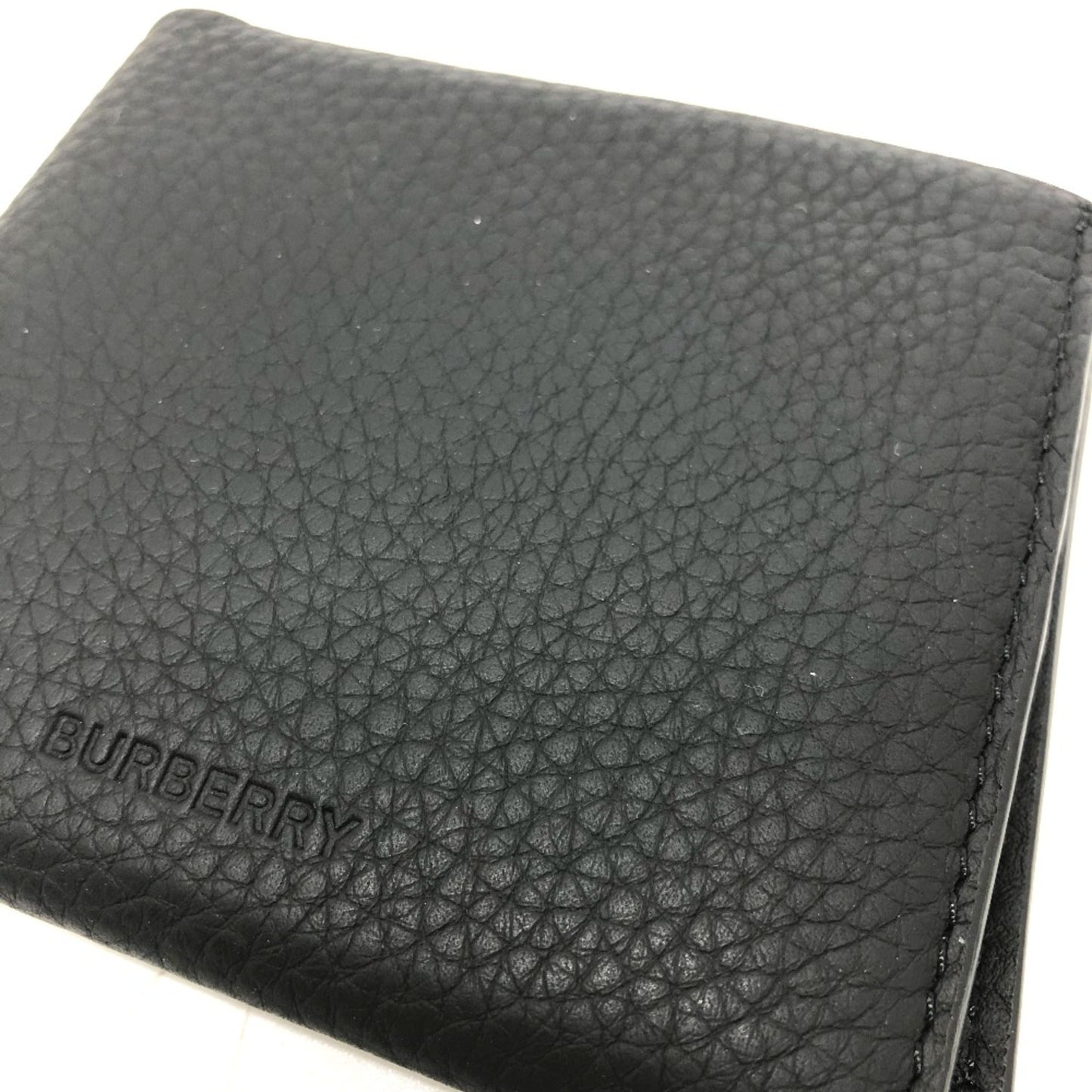Burberry Leather Wallet (Bi-Fold) ()