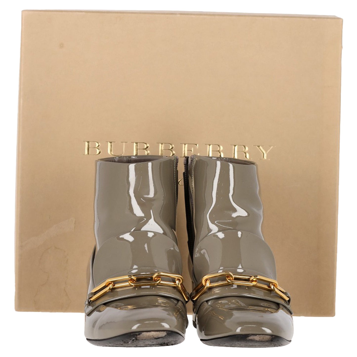 Burberry Chettle Chain-Link Accents Boots in Grey Patent Leather
